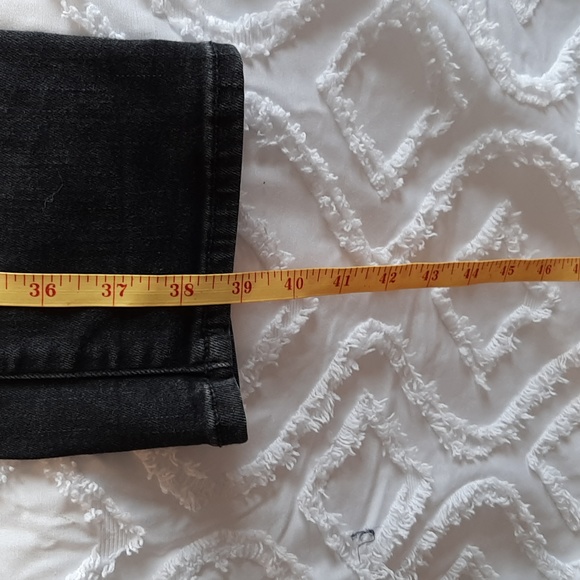 American Eagle jeans.  Black. Size 8. Stretch.Pockets. Length 39 inches - Picture 7 of 15